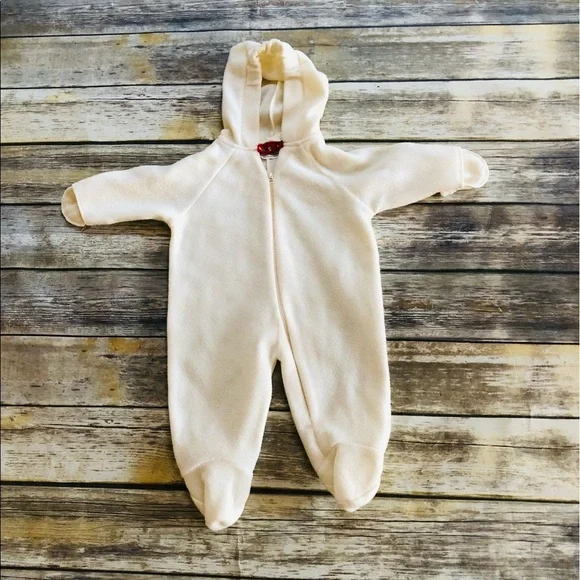 Baby’s sleep sack w/ onesie! Size 0-6 M - Picture 3 of 4